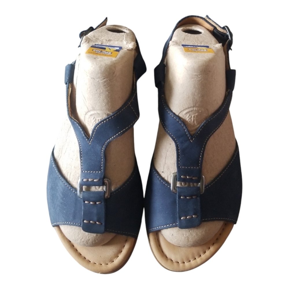Gabor Blue and Tan Sandals T-Strap Casual Comfort - Picture 5 of 5